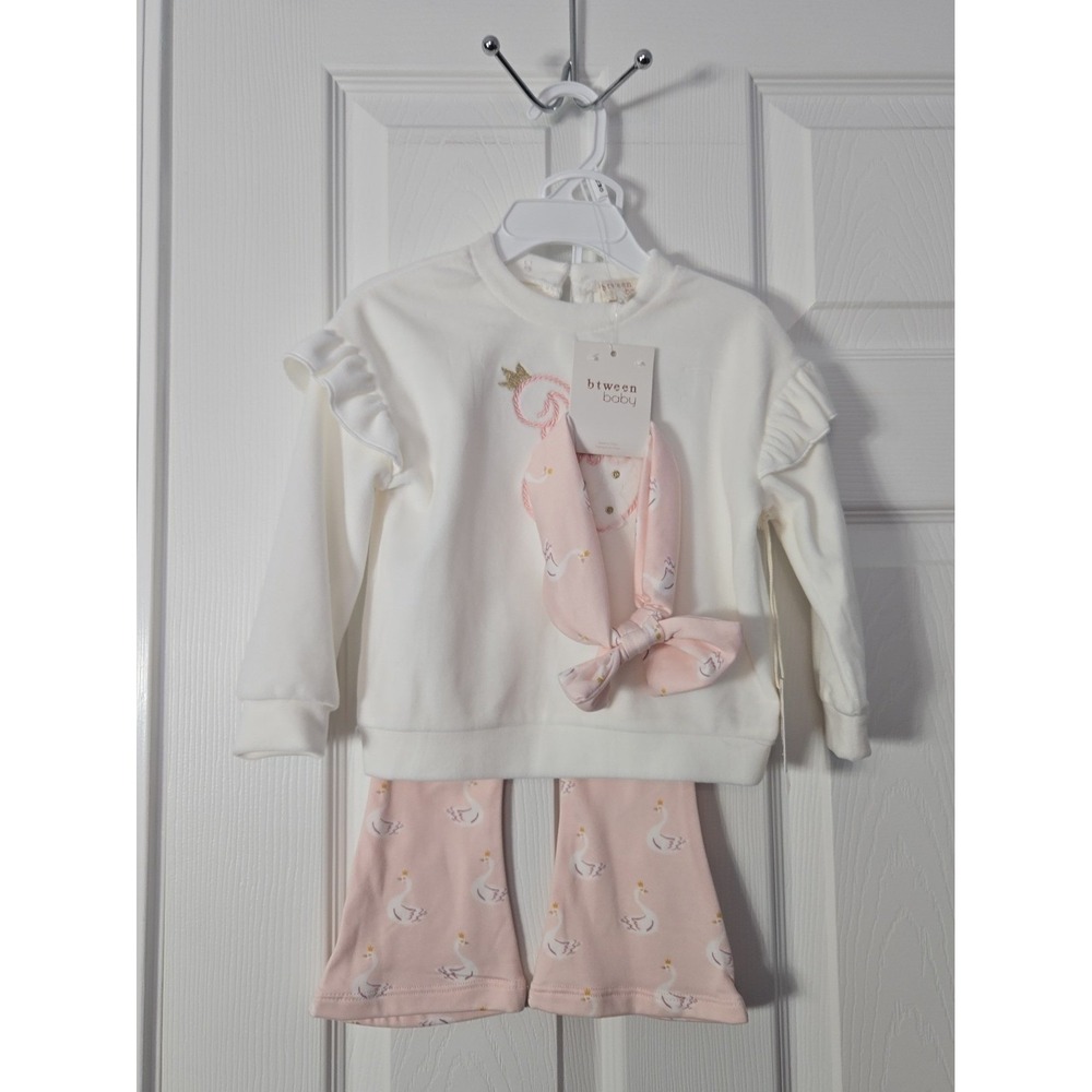 Btween Baby Girls 3 Piece NWT pants top & headband Size 18M. Pink with‎ Swans